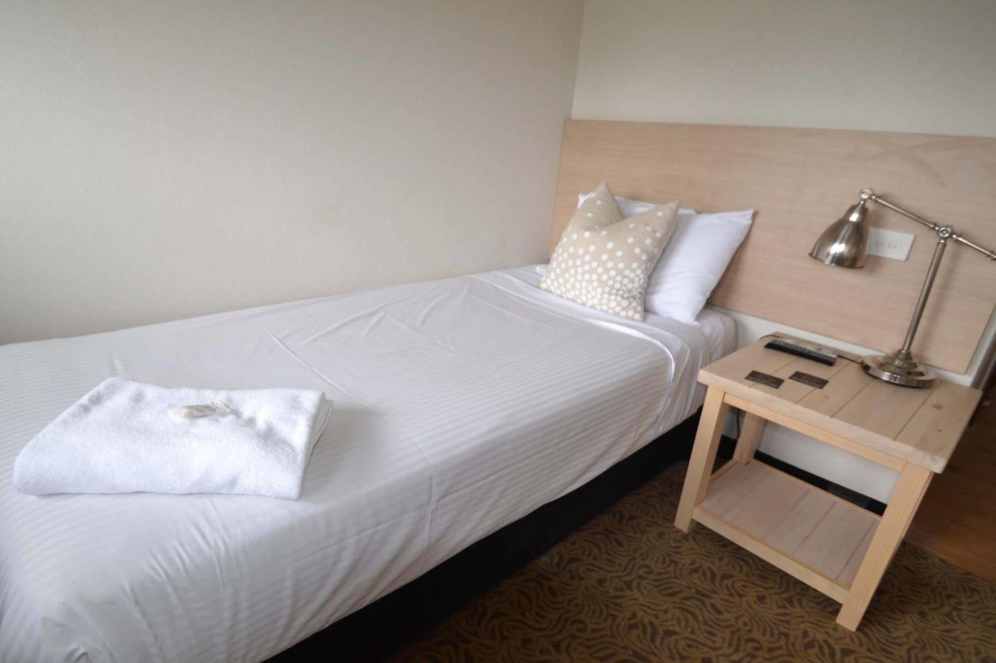 Crossroads Hotel Liverpool Extérieur photo